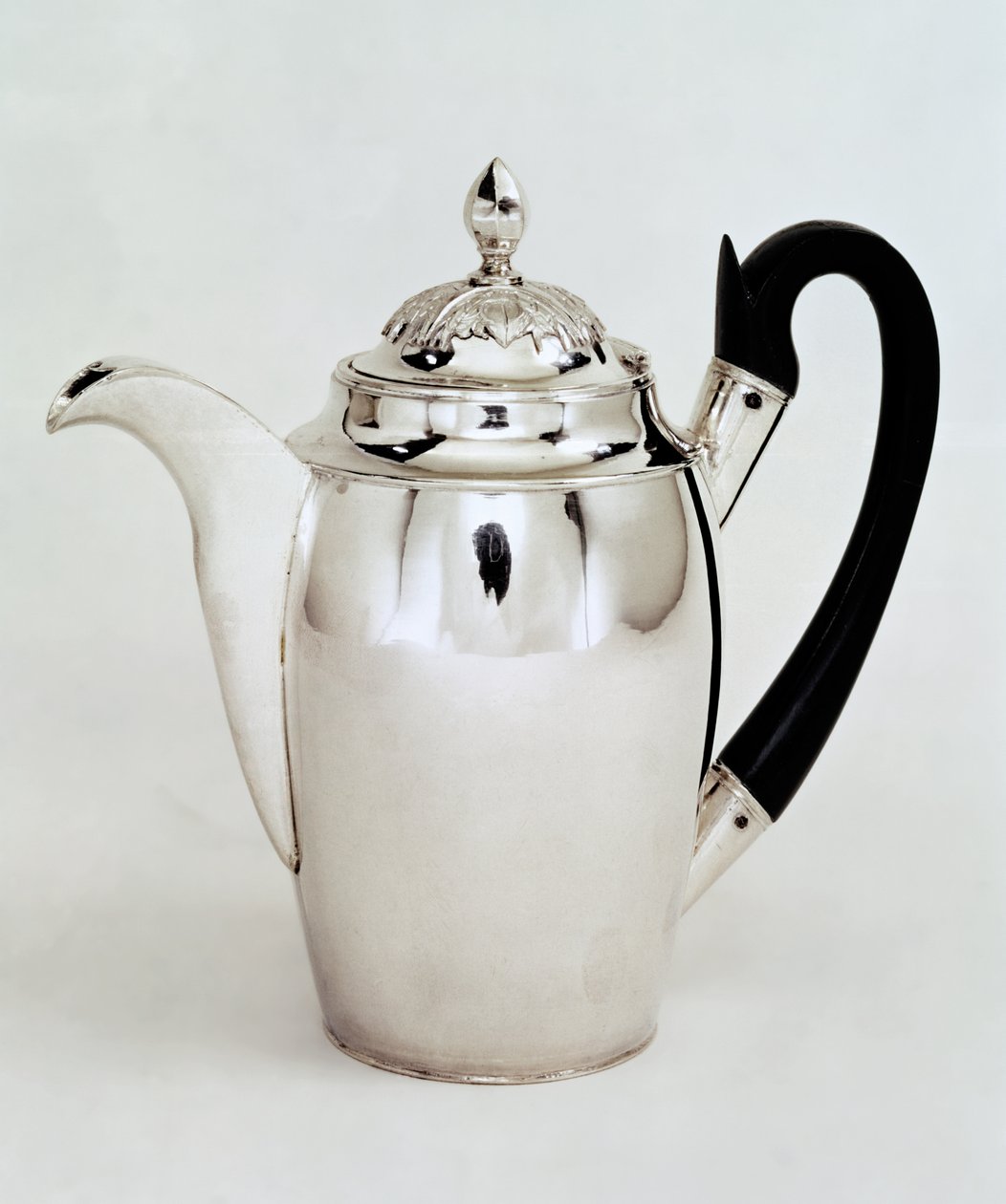 Çikolatalı kap, Leningrad, 1804 (gümüş) by Russian School