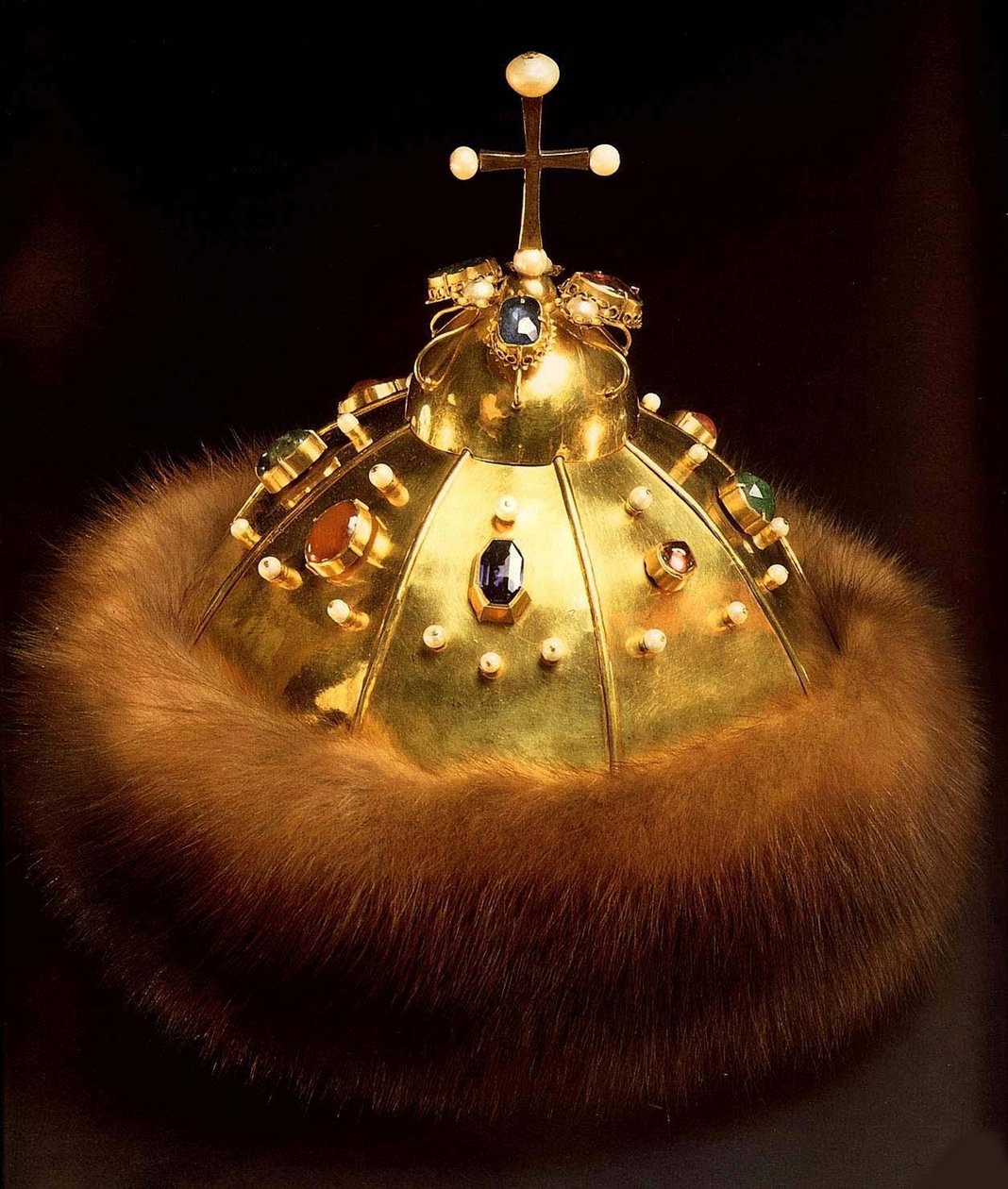 Taç, Kremlin atölyeleri, 1682 (altın, samur ve değerli taşlar) by Russian School