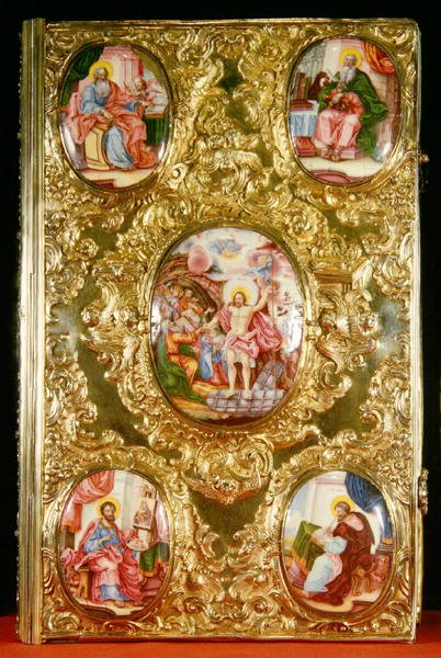 Evanjelik kutsal emanet, Moskova Okulu, 1772 (altın, gümüş ve boyalı emaye) by Russian School