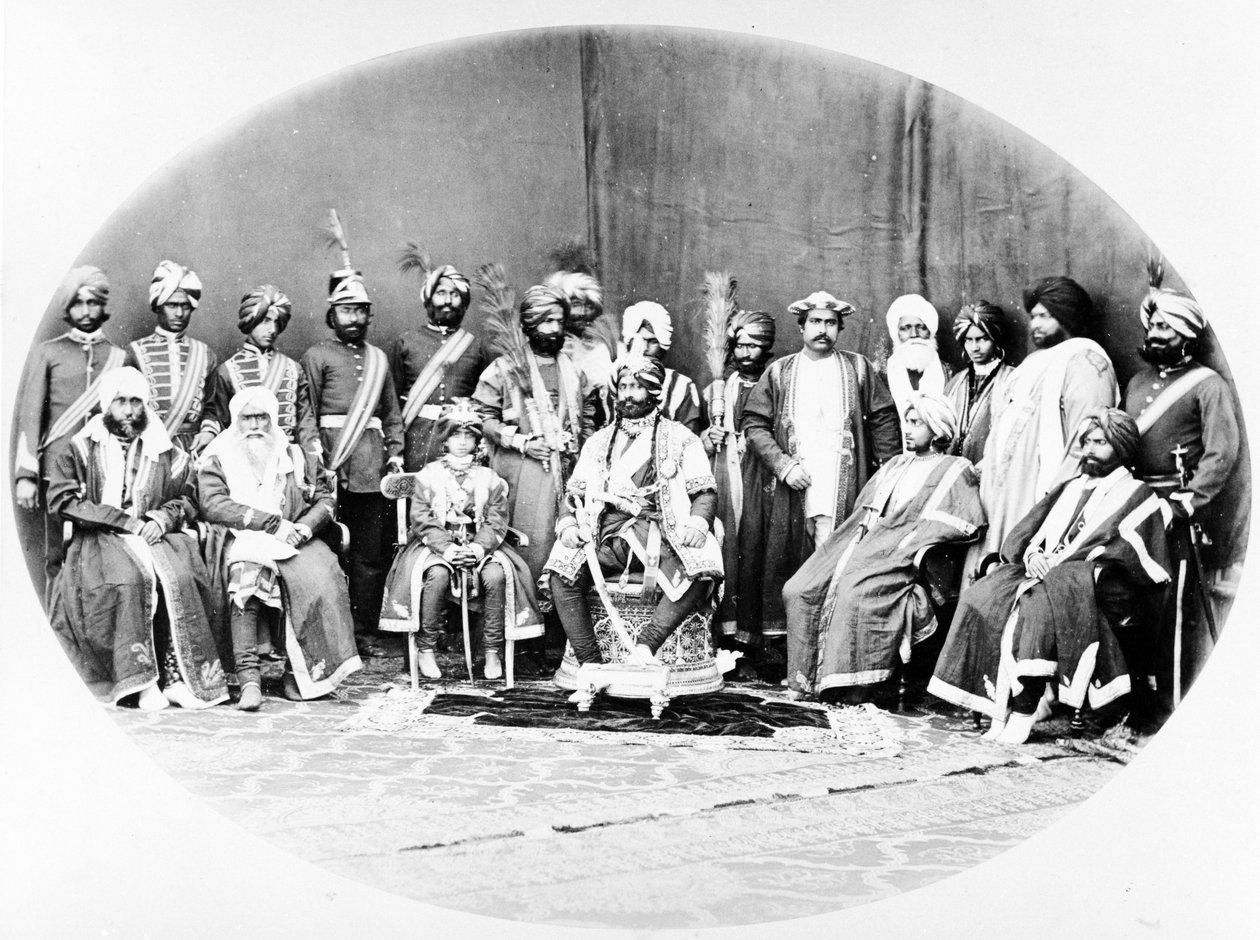 Ranbir Singh, Jammu ve Keşmir ve Suite Maharaja, 1877 by S. and Shepherd, C. Bourne