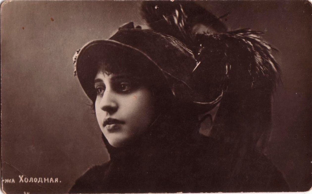 Vera Kholodnaya, Ruslar Sessiz film yıldızı, 1910