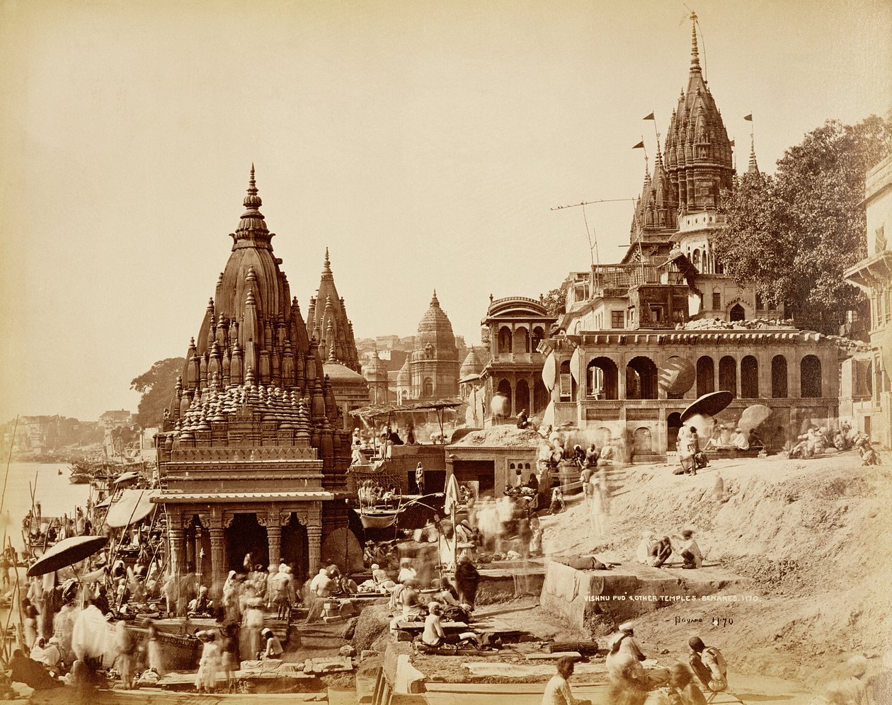 Vishnu Pud ve Diğer Tapınaklar, Benares (sepya fotoğrafı) by Samuel Bourne
