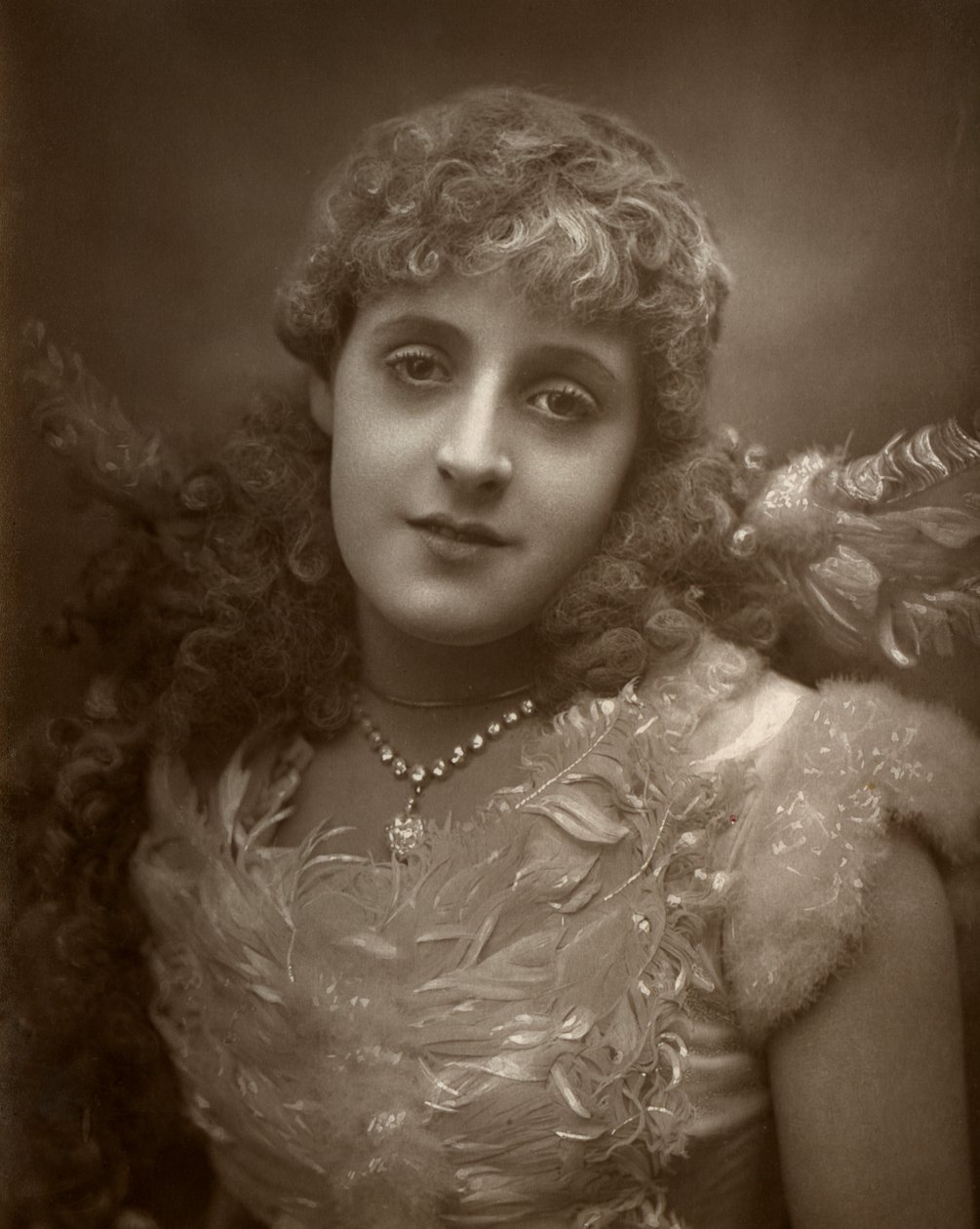 Phyllis Broughton, İngiliz aktris, 1884 by Samuel A Walker
