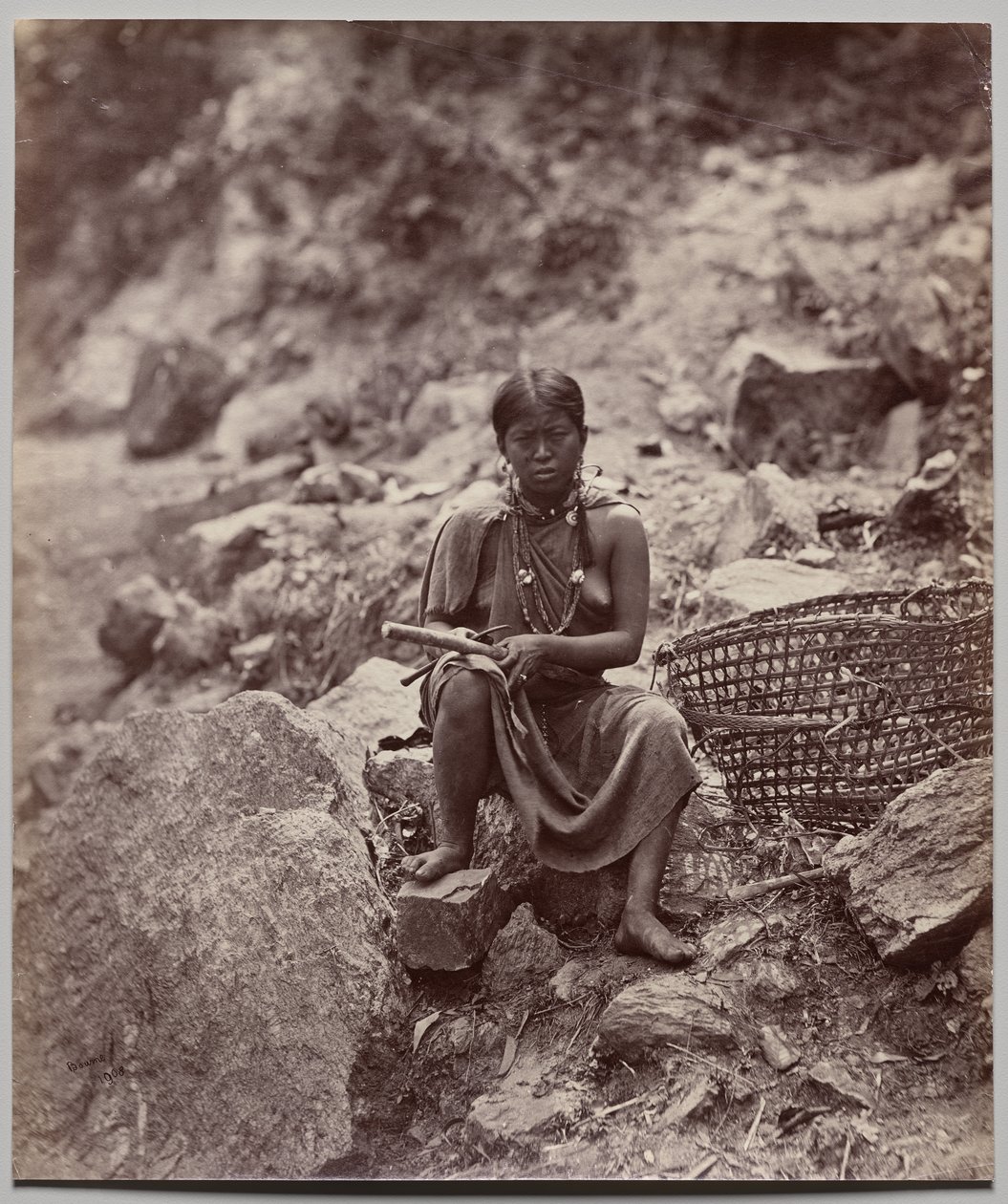 Lepcha Kadını (sayı 1908) by Samuel Bourne