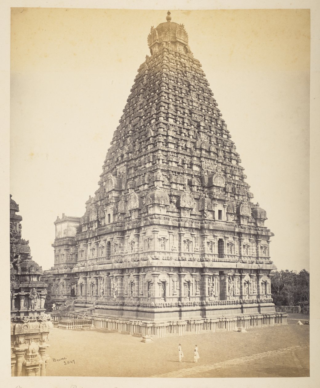 Surlardan büyük Pagoda, Tanjore by Samuel Bourne