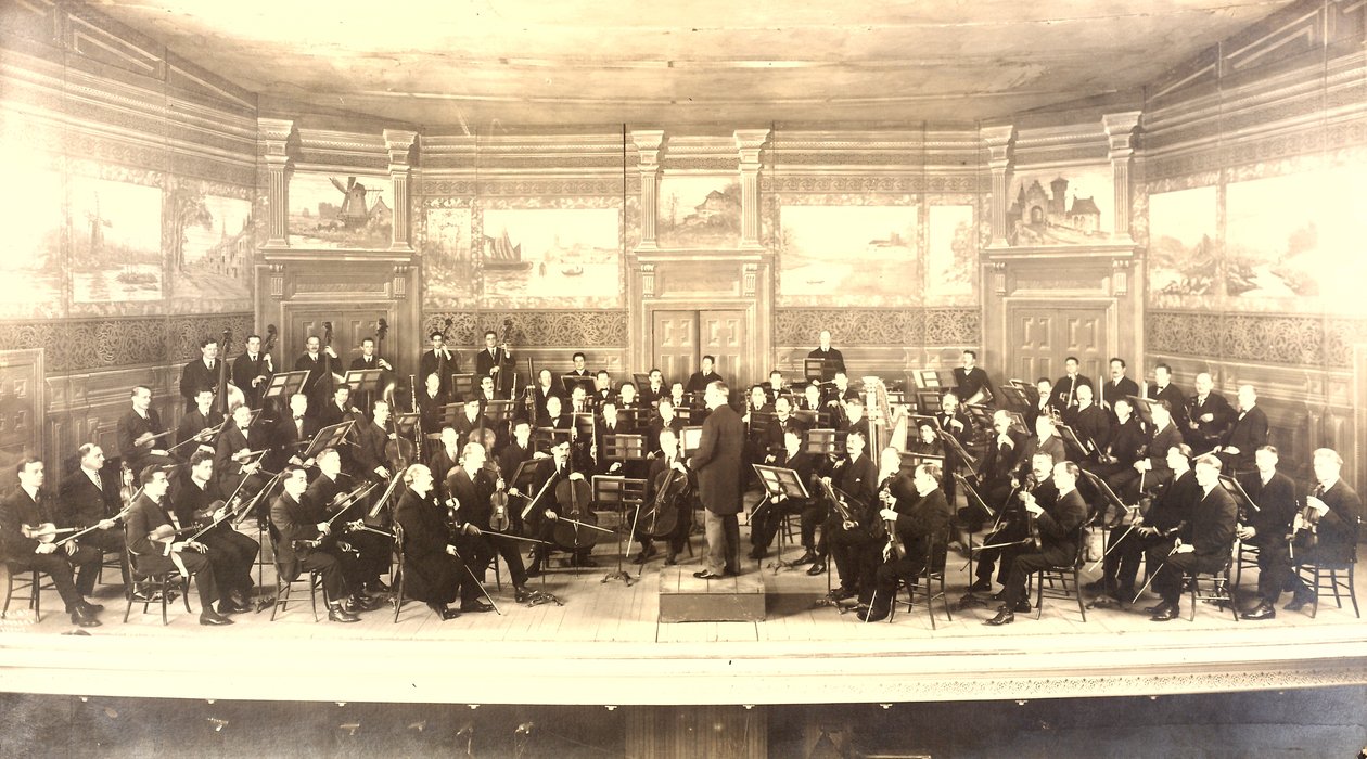 Louis Senfoni Orkestrası. by Sanders