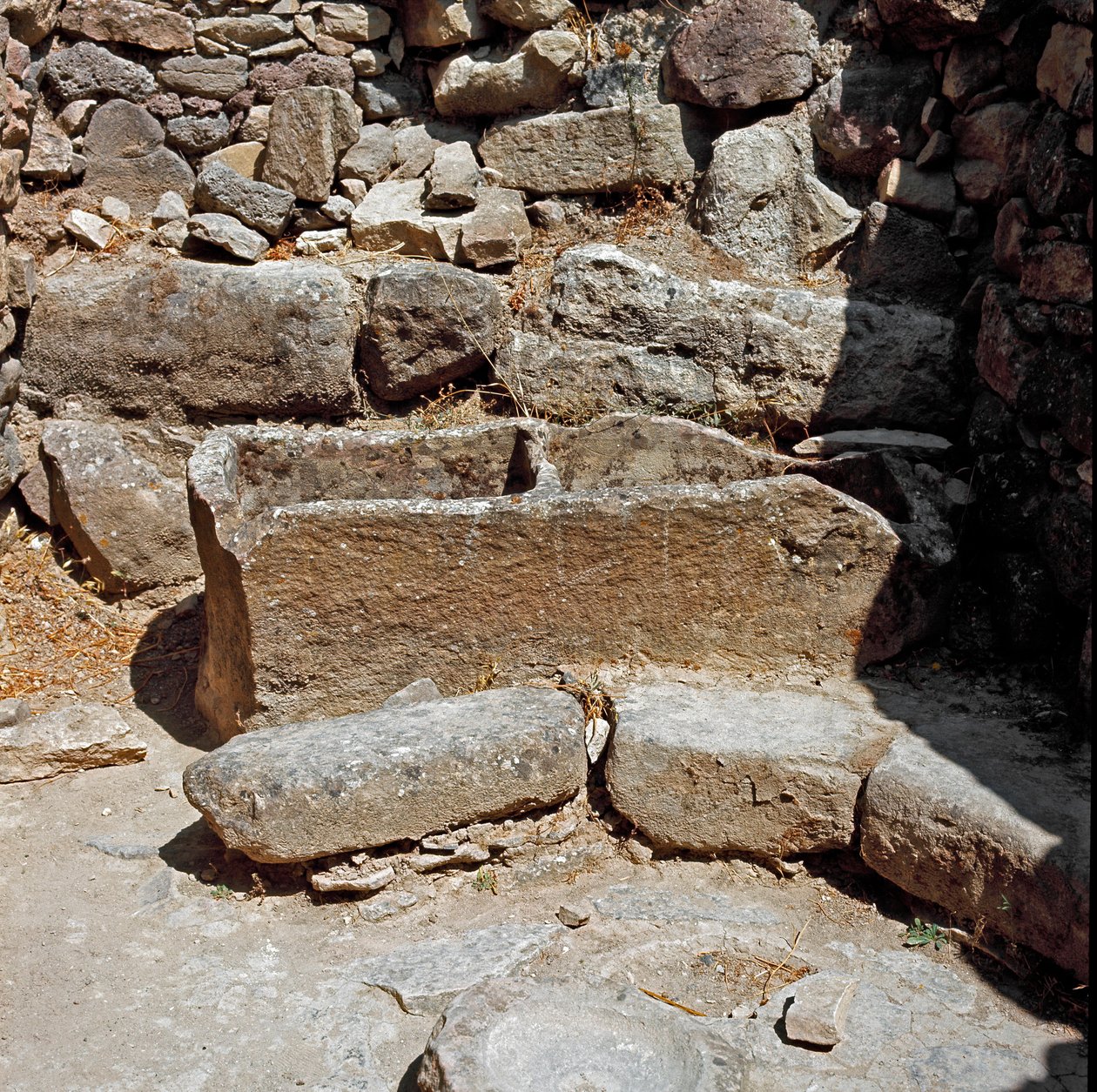 Nuragic kültürü (nuraghi) Sardunyalı: Su Nuraxi