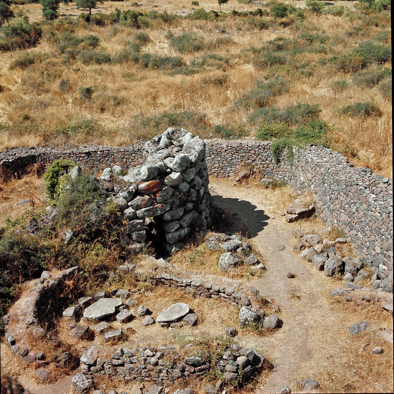 Nurajik kültür (nuraghi) Sardunyalı: Losa