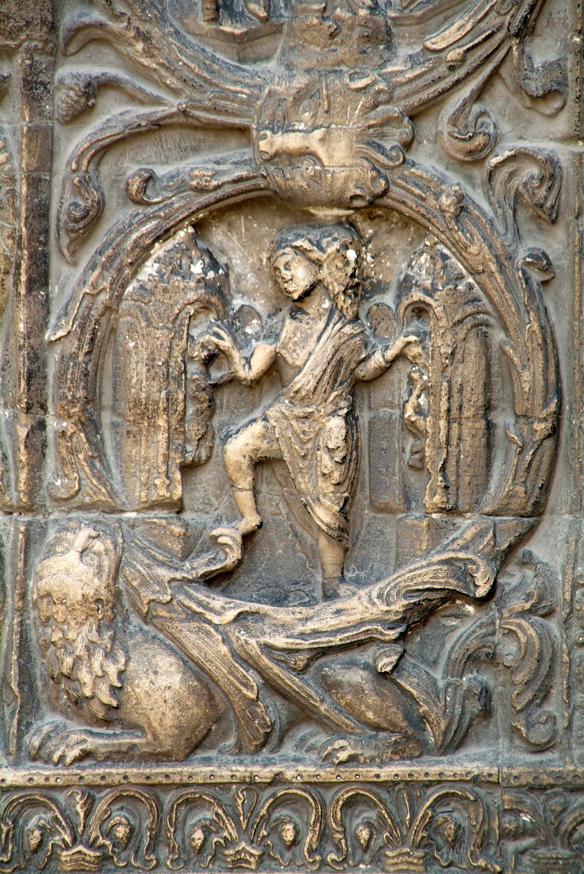 Gotik Sanat: Tarlaların çalışmalarını temsil eden Saint Denis Bazilikası