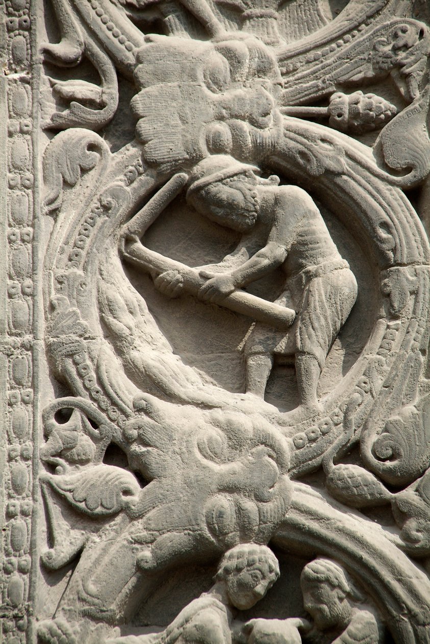 Gotik Sanat: Tarlaların çalışmalarını temsil eden Saint Denis Bazilikası