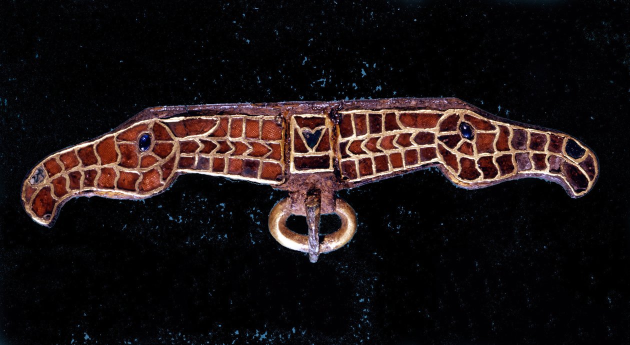 Merovenj fibula. Saint-Germain-en-Laye Müzesi by School Merovingian
