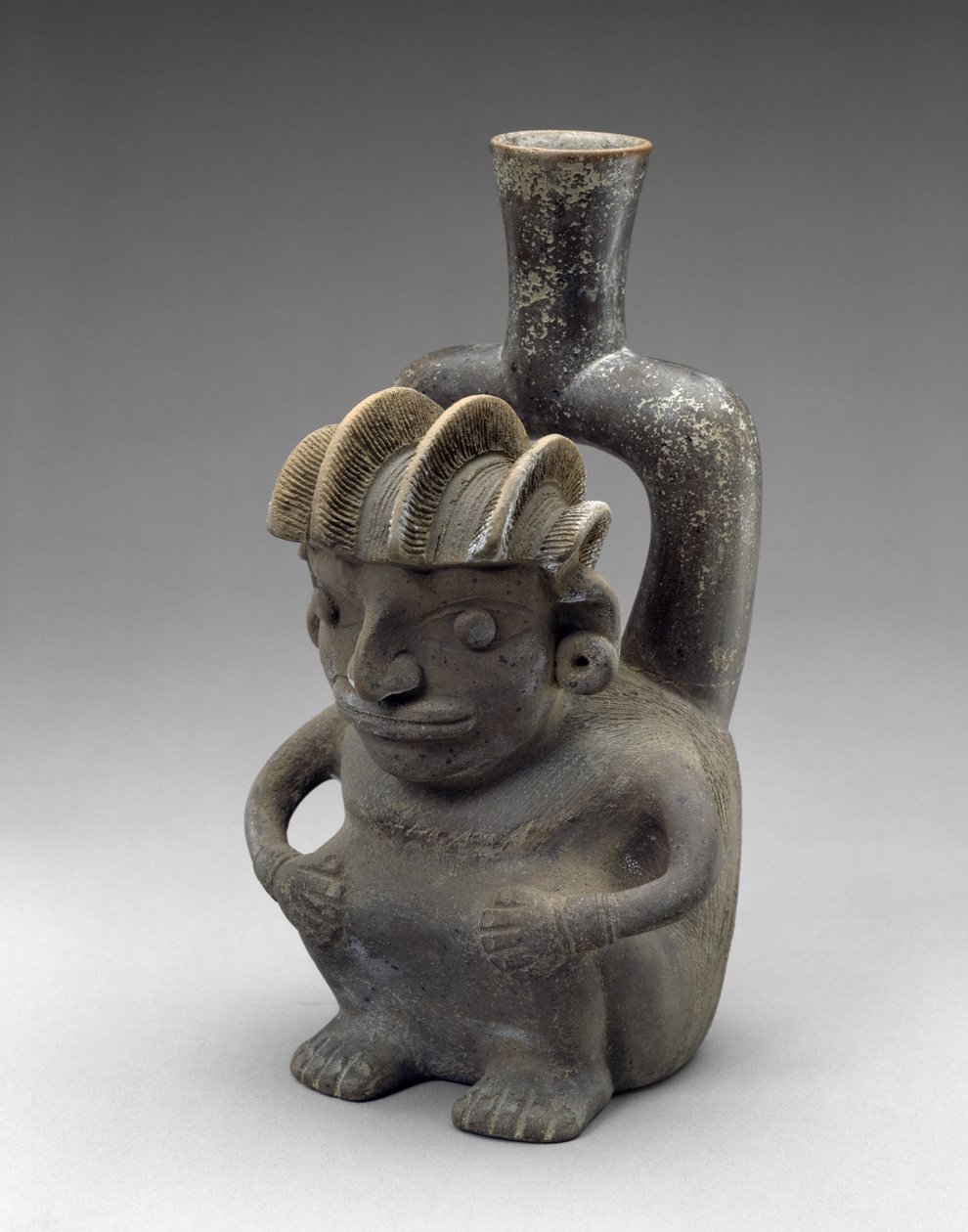 Oturan Adamla Gemi, Cupisnique by School Peruvian