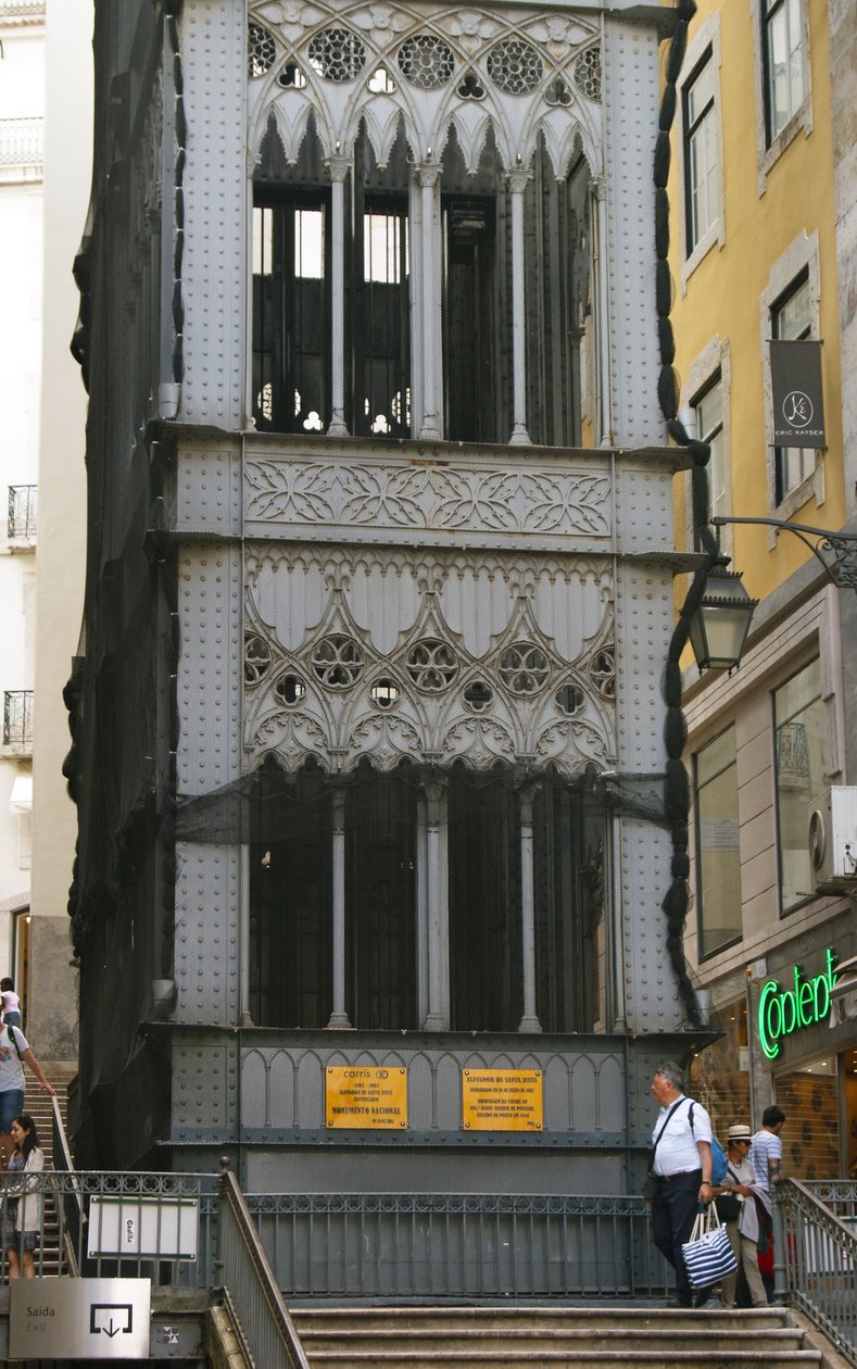 Santa Justa Asansörü, Lizbon, Portekiz (fotoğraf) by School Portuguese