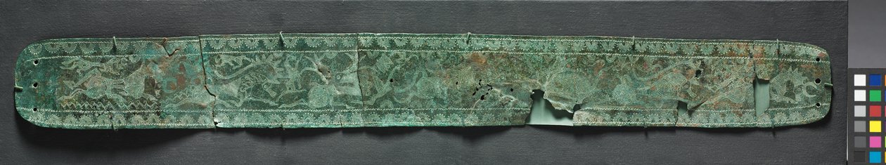 Koşu Hayvanları Kemeri, MÖ 1000 dolayları (bronz, dövülmüş ve oyulmuş) by School Russian