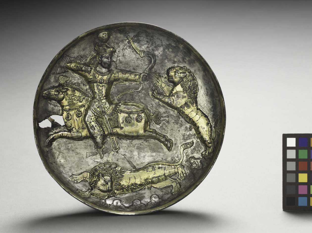 Yemek: Kral Hormizd II veya Hormizd III Av Aslanları, 400-600 (gümüş yaldızlı) by School Sasanian