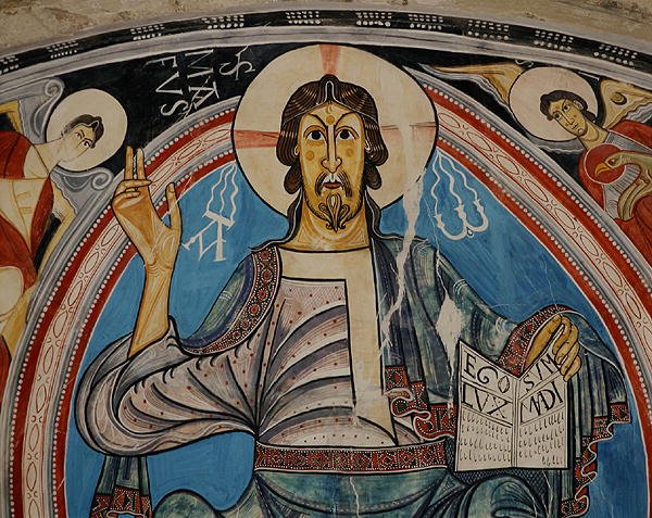 Yüksek melekler ve Evangelistlerin sembolleri ile çevrili Majesteleri İsa, 12. yüzyıl orijinalinin kopyası (fresk) by School Spanish