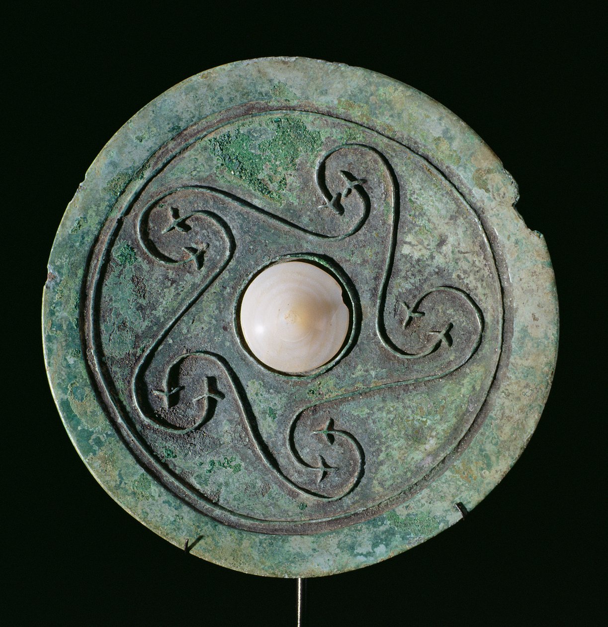 Ayna, Dongson Kültürü c.200 BC-200 AD, Vietnam (bronz) by School Vietnamese