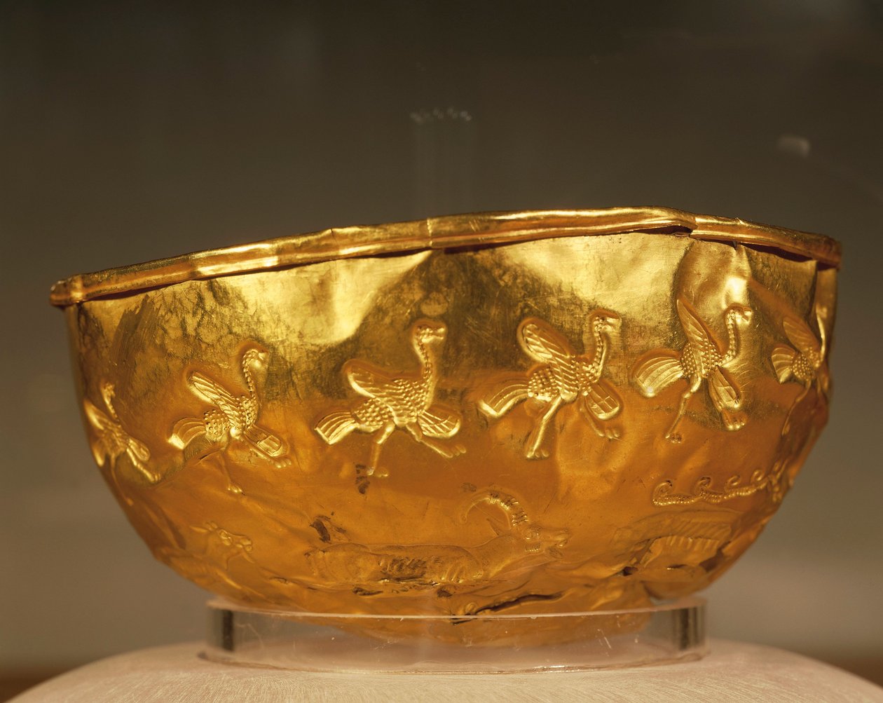 Altın kupa, İskit (MÖ 7. yy) by Scythian