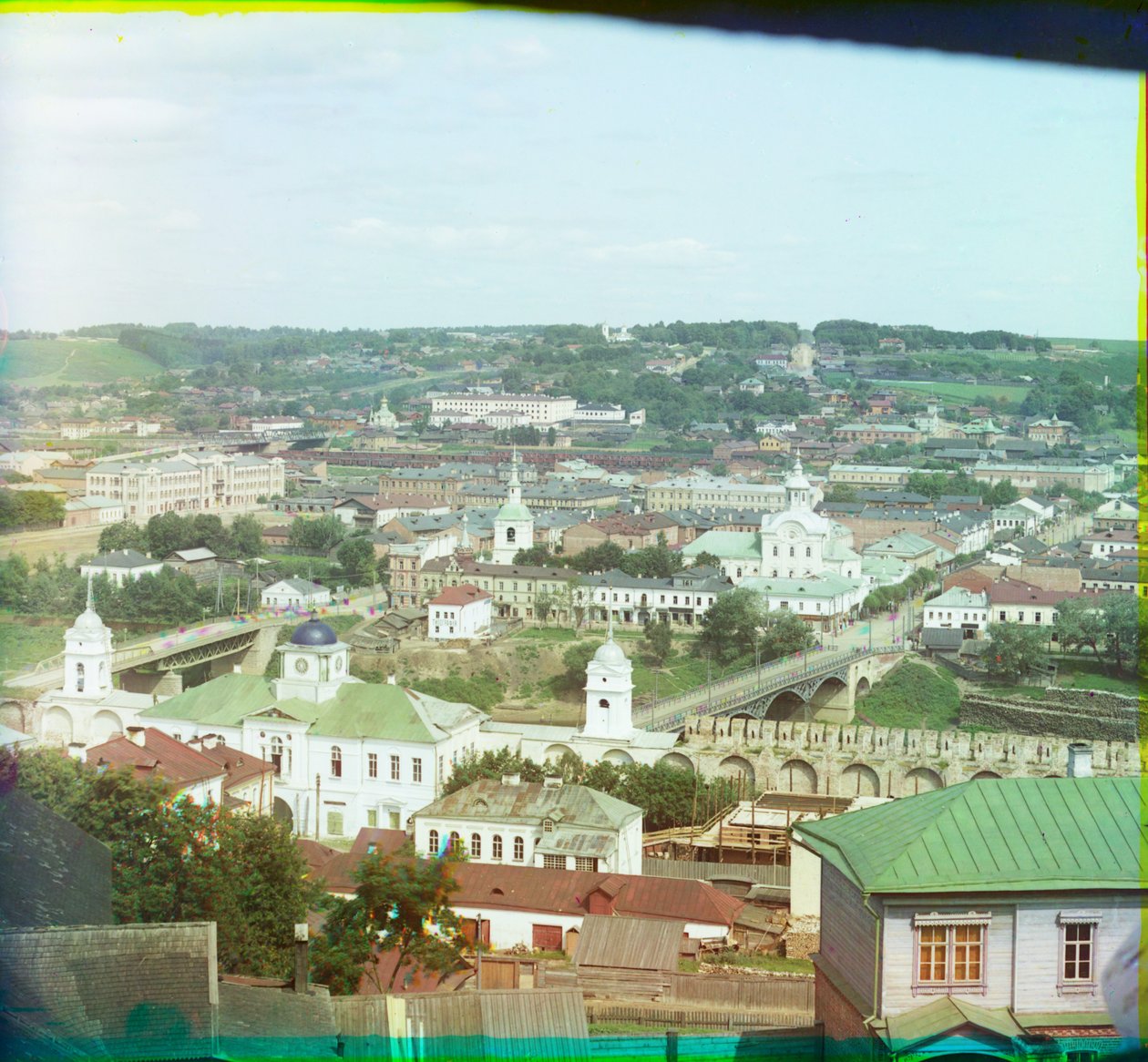 Varsayım Katedrali'nin çan kulesinden kuzey kısmının genel görünümü, Smolensk, 1905-1915 by Sergey Prokudin Gorsky