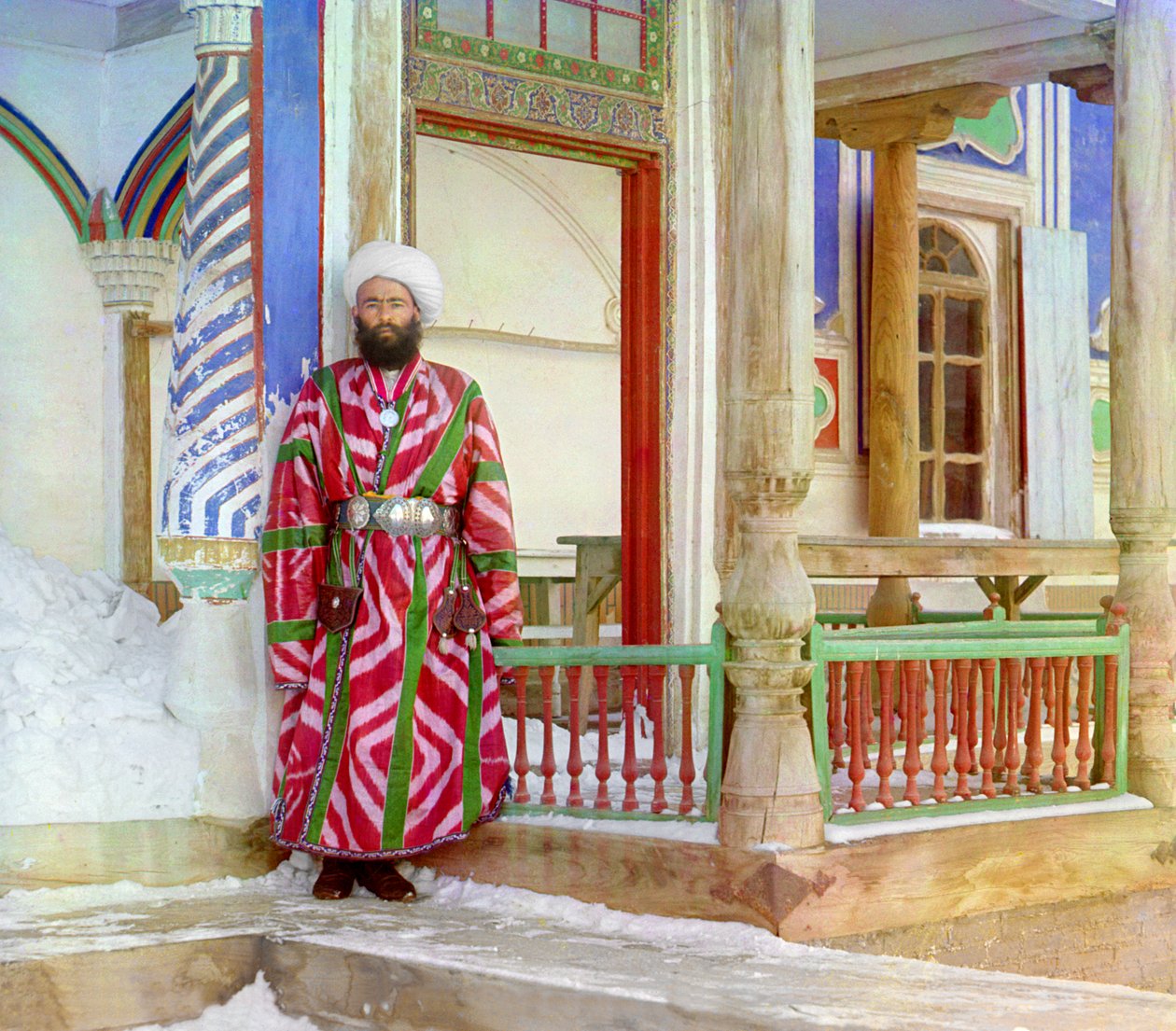 Resmi kıyafetli Buhara Emirliği bakanı, c. 1910 (fotoğraf) by Sergey Prokudin Gorsky