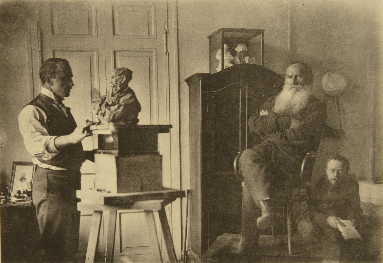 Leo Tolstoy ve heykeltıraş Prens Paolo Troubetzkoy by Sophia Andreevna Tolstaya