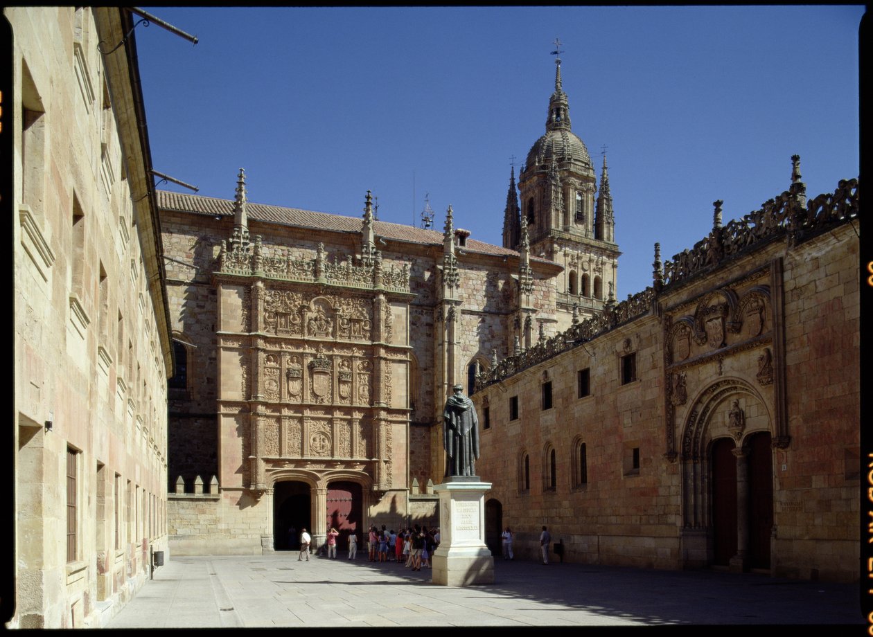 Üniversitenin öğleden sonra görünümü, de Leon Plaza, 1230 by Spanish School