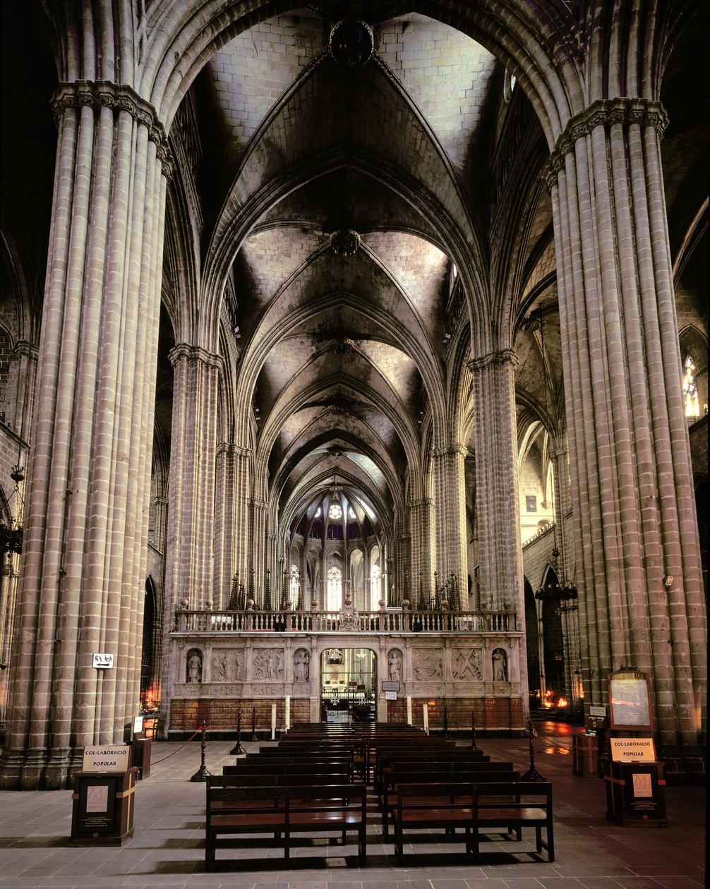 nefin İç görünümü, 1298 başladı by Spanish School