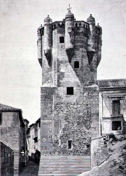 Plazuela de Menores, Salamanca