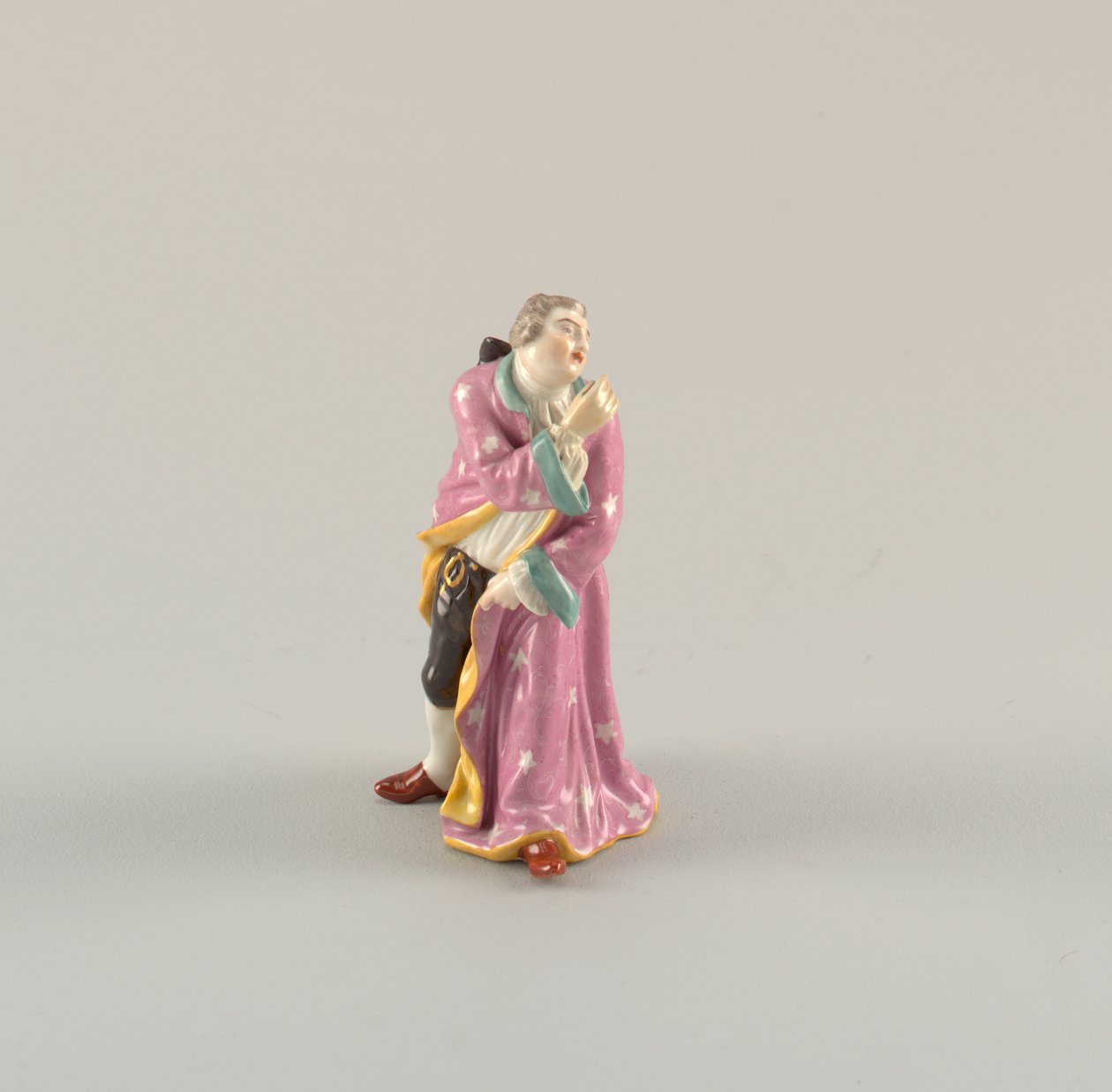 Erkek Oyuncu Figürü by Spode Ceramic Works