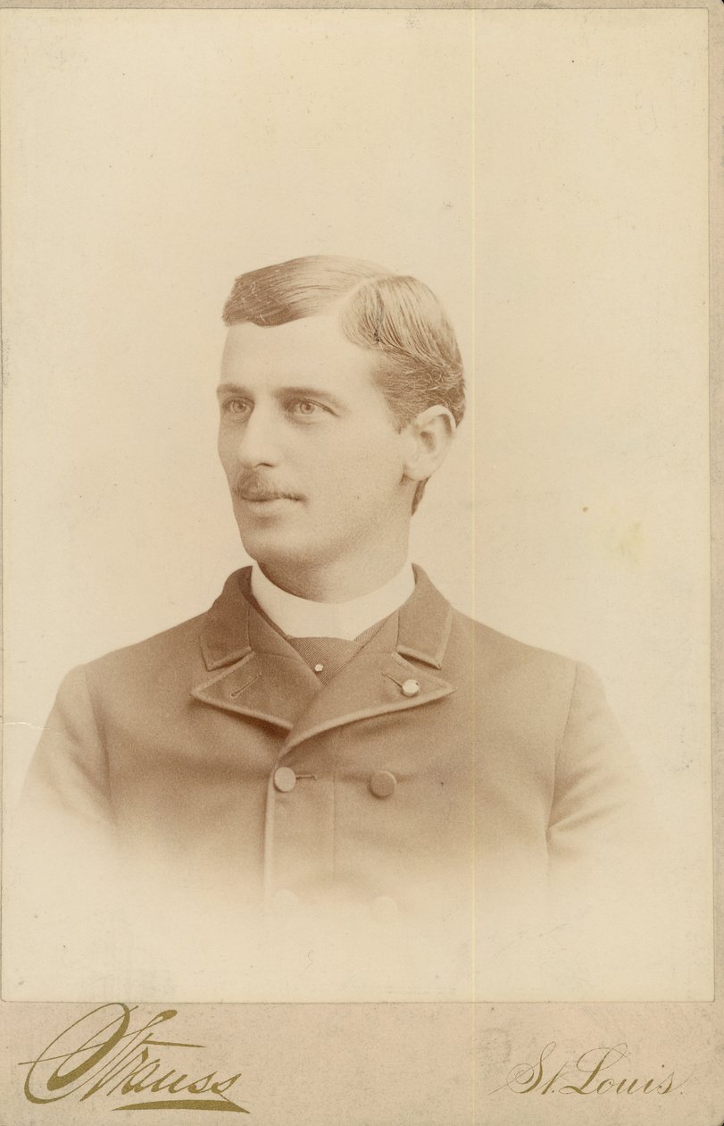 Charles A. Lewis, Yarbay F.W. Lewis