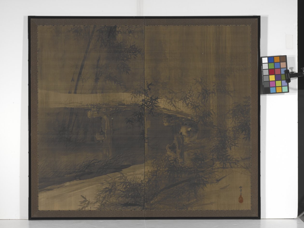 Tanuki Under A Bridge (biraz turuncu, altın ve gümüş ile ipek üzerine mürekkep) by Suzuki Shōnen