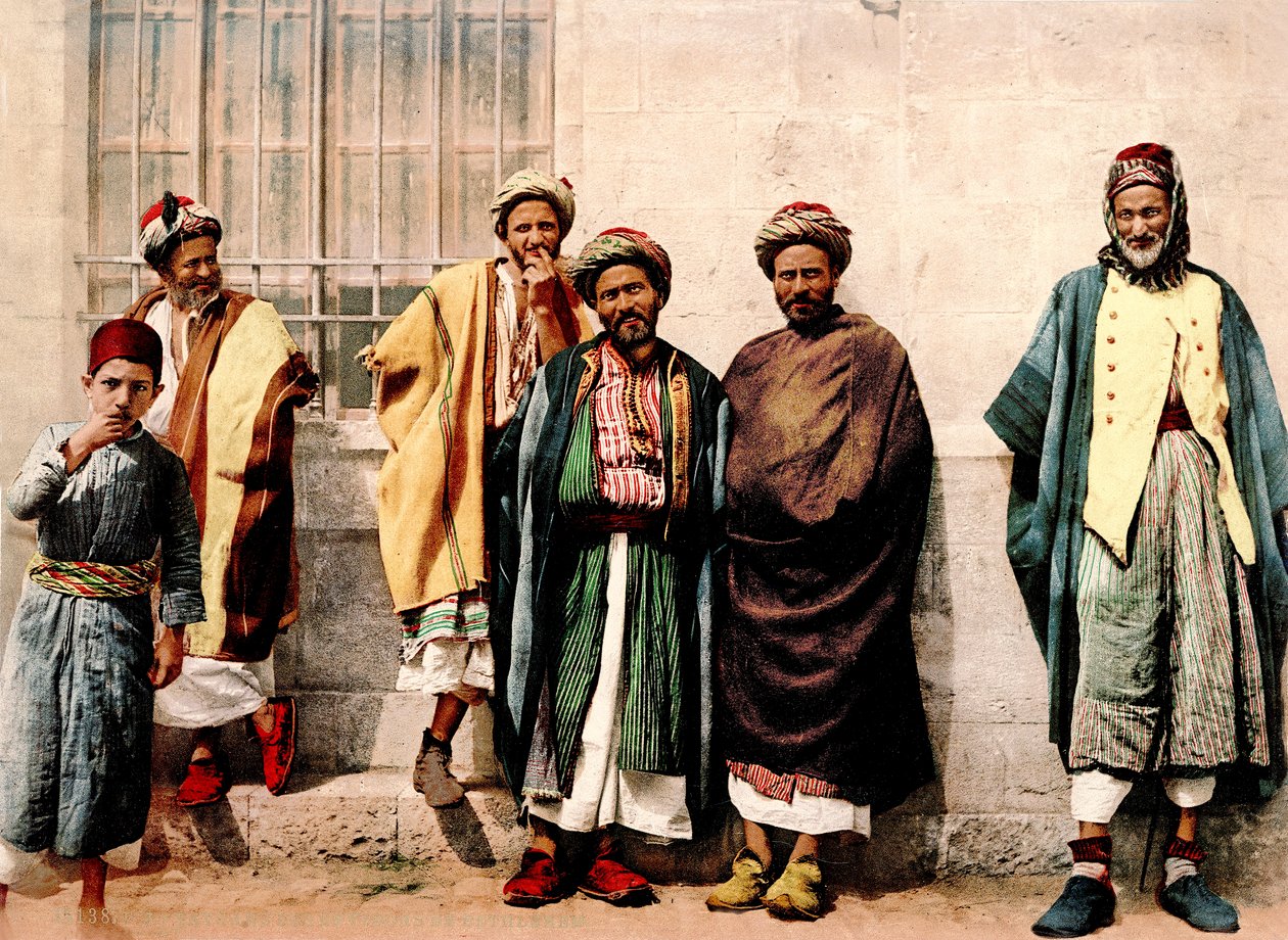 Bethlehem bölgesinden Hıristiyan köylüler, 1880-1900 dolayları (fotokrom) by Swiss Photographer