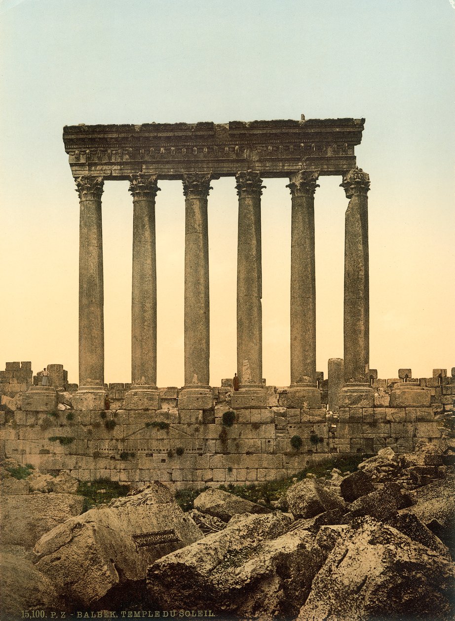 Jüpiter Tapınağı Peristilleri, Baalbek, c.1880-1900 (fotokrom) by Swiss Photographer