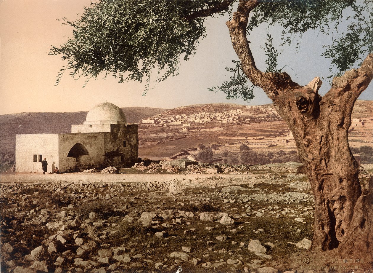 Rachel Mezarı, Bethlehem, c.1880-1900 (fotokrom) by Swiss Photographer