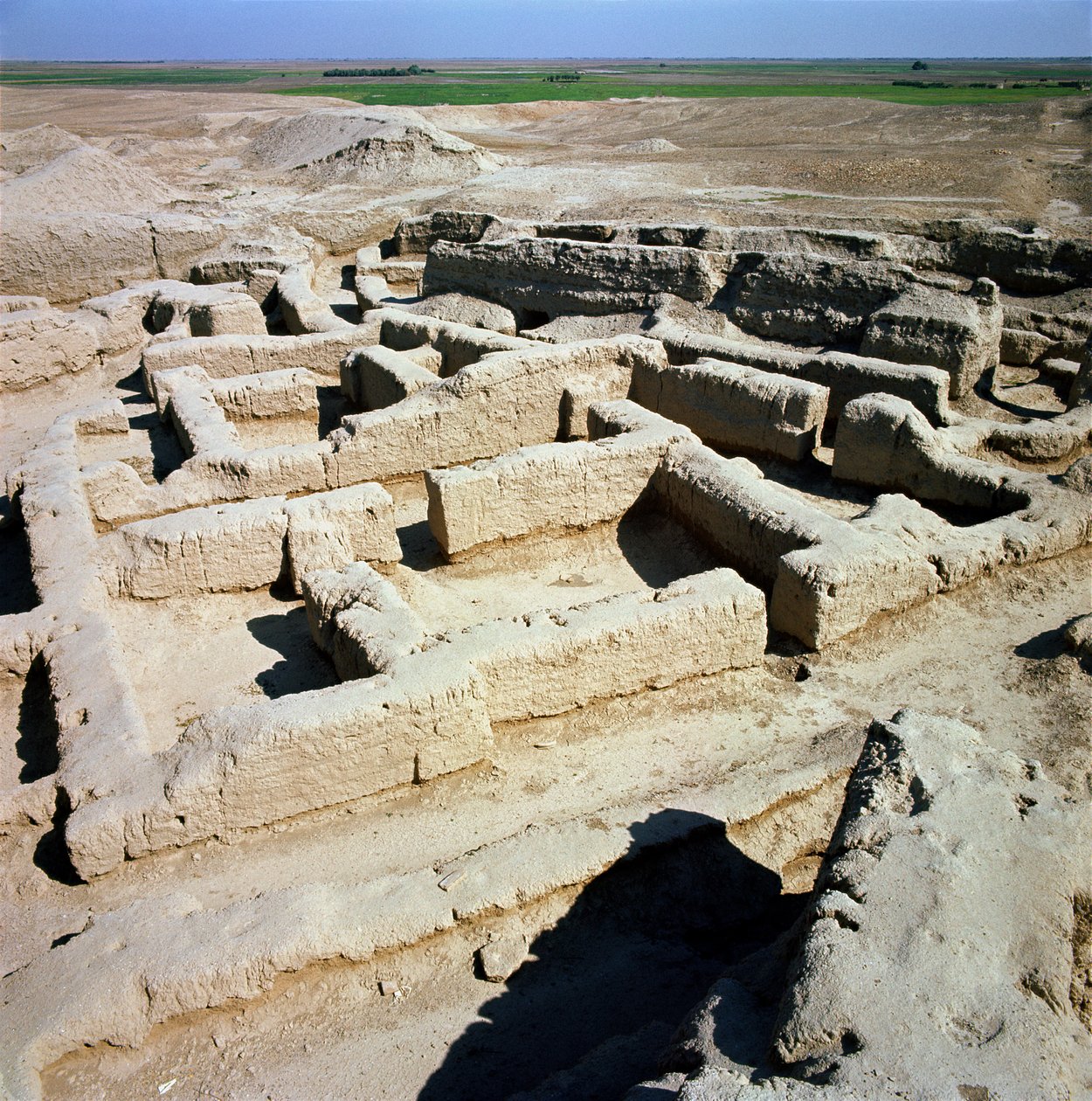 Evlerin kalıntıları by Syrian