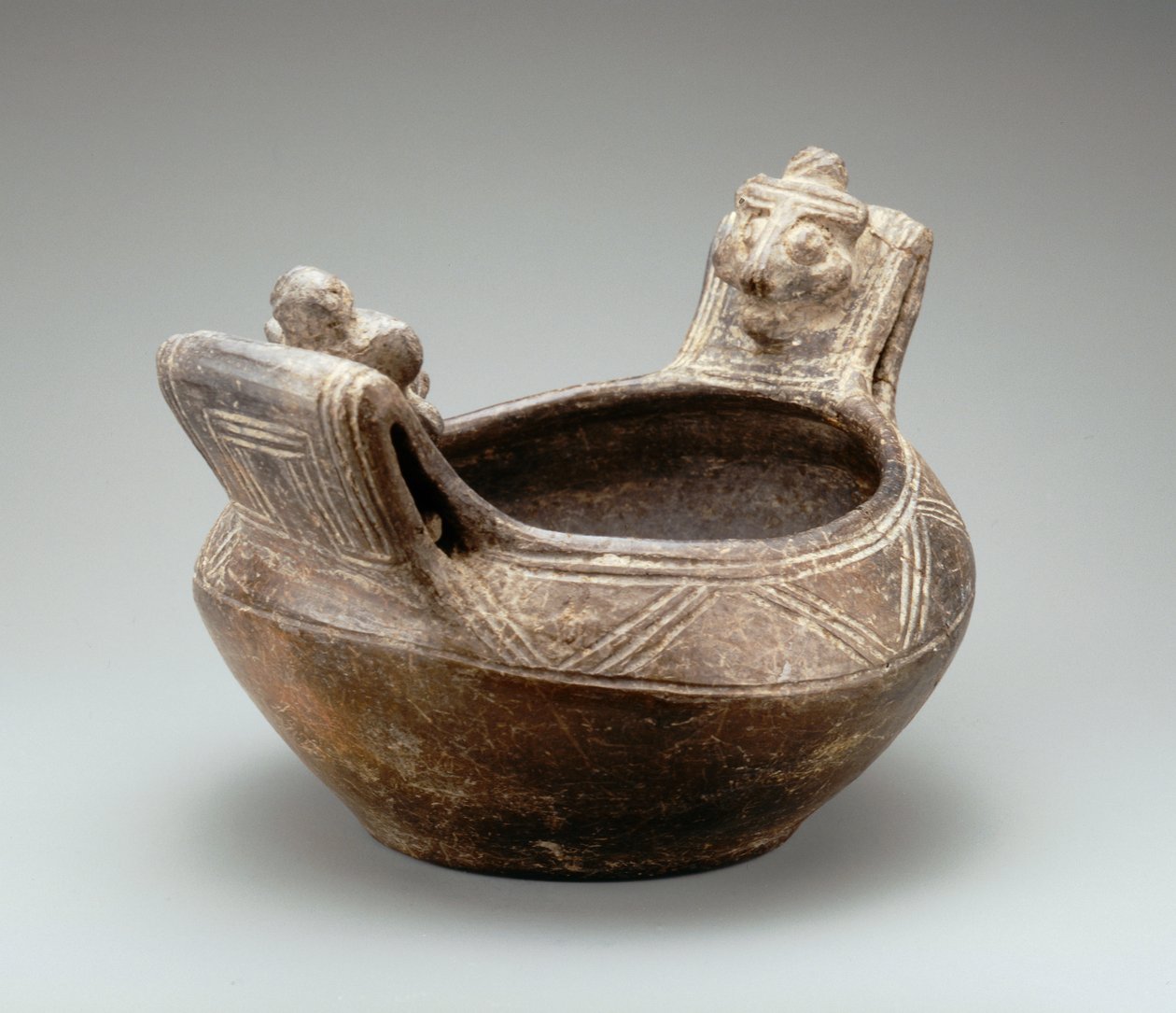 İki başlı kase (seramik) by Taino Culture