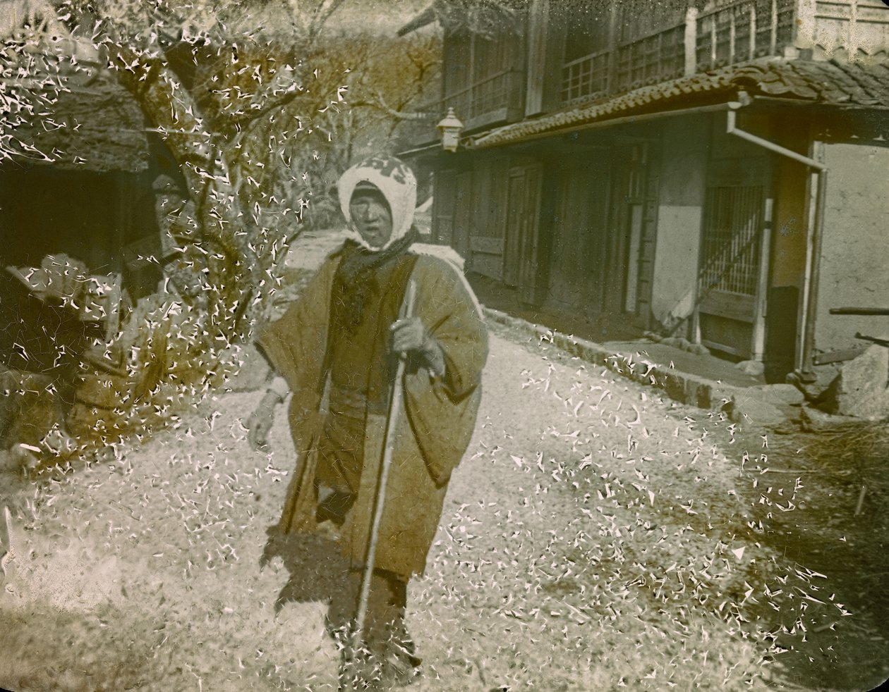 1900-1915 dolaylarında bir Japon erkek portresi (fotoğraf) by Teijiro Takagi