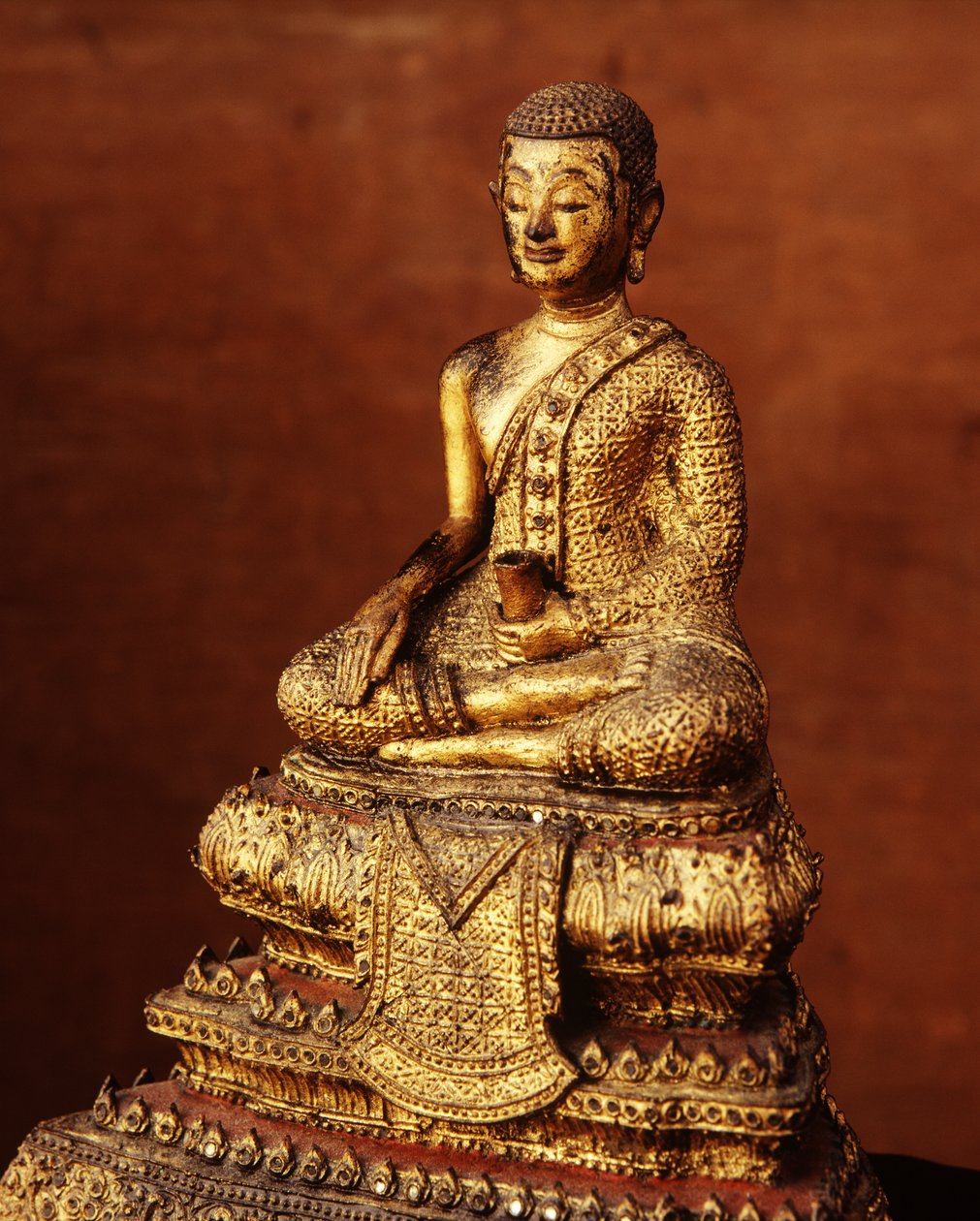 19. yüzyılın başlarından keşiş görüntüsü (bronz) by Thai School