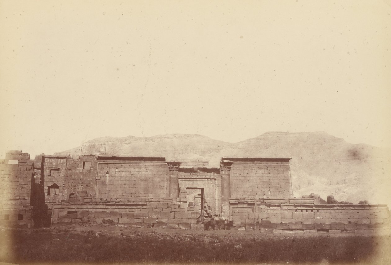 (Medinet Habu Sarayı