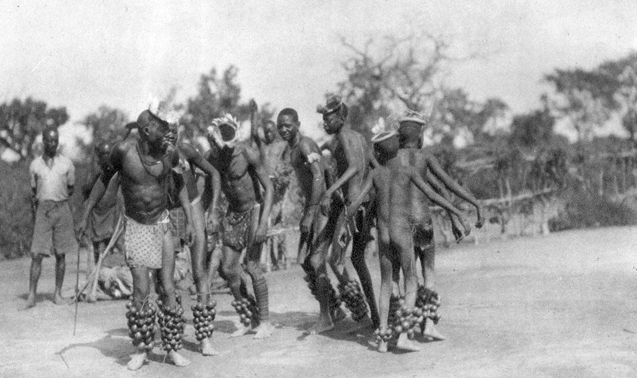 Ugandalı dansçılar, Dodoma
