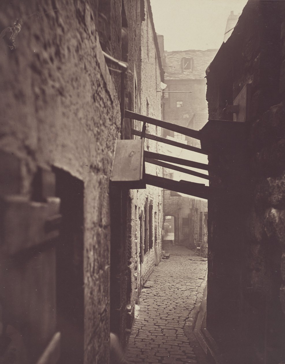  by Thomas Annan