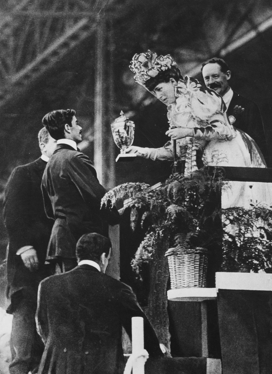 Kraliçe Alexandra, Temmuz 1908