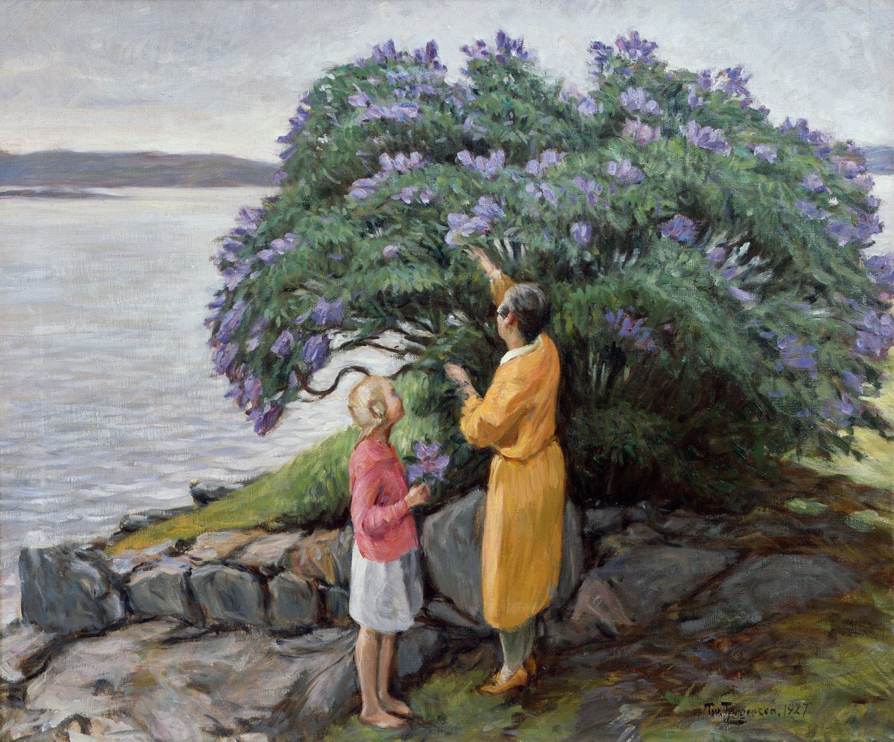 Kadın ve çocuk leylak çalısının yanında by Thorvald Torgersen