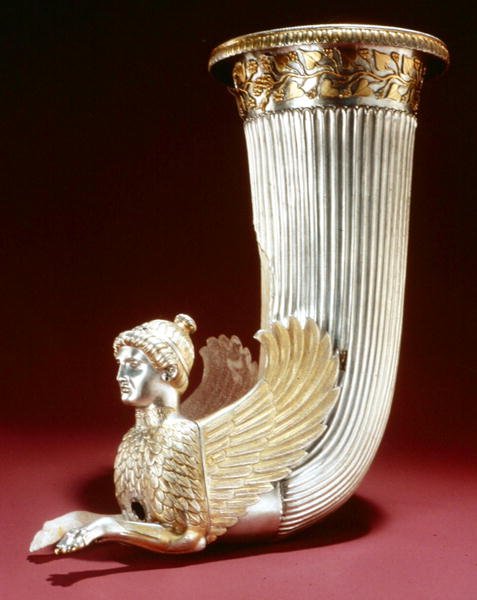 Rhyton (gümüş) by Thracian