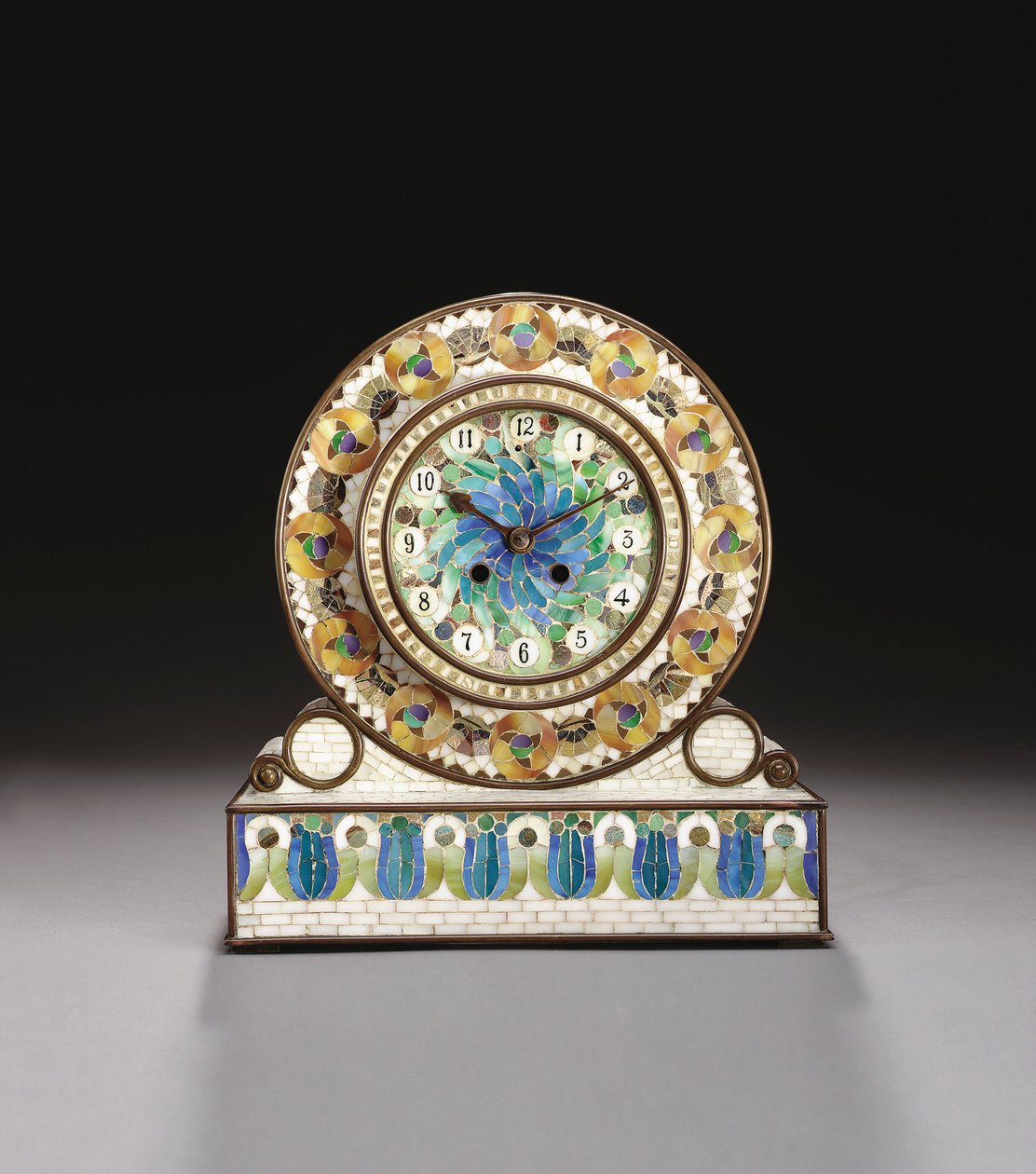 Favrile mozaik şömine saati (cam ve bronz) by Tiffany and Company