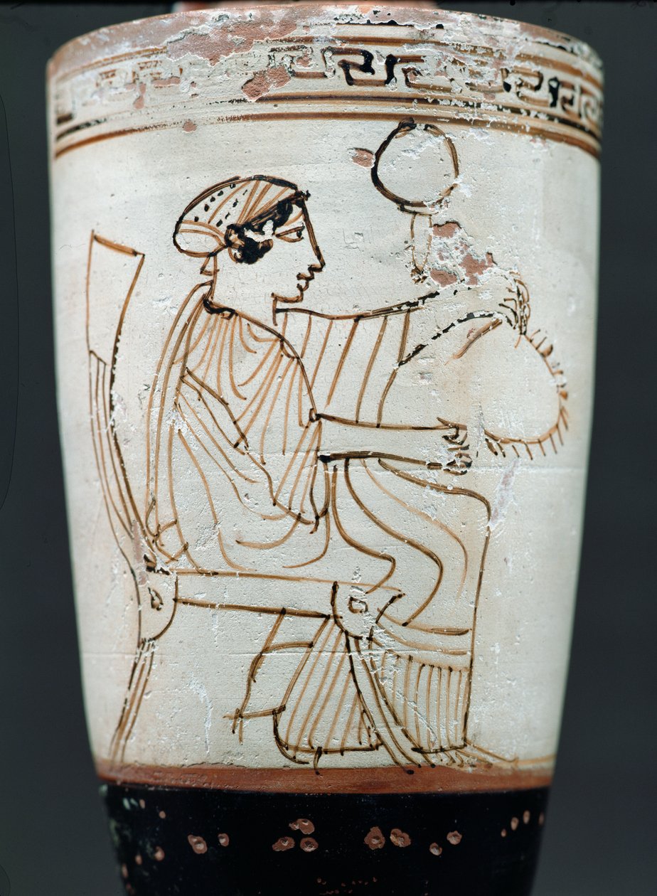 Çelenk ören bir kadını betimleyen tavan arası beyaz zemin lekythos, MÖ 475-420 dolayları (çömlek) by Tymbos Painter