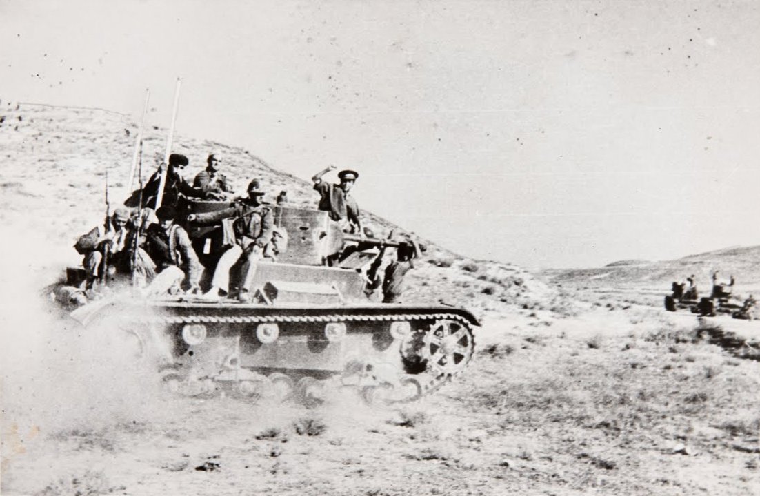 Rebel Drive (sadık Tanklar), Madrid ile tanışmak için ilerleyin by Unbekannt Unbekannt