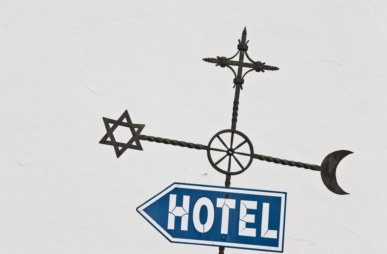 Yahudi, Hıristiyan ve İslami sembollerle sokak tabelası by Unbekannt Unbekannt