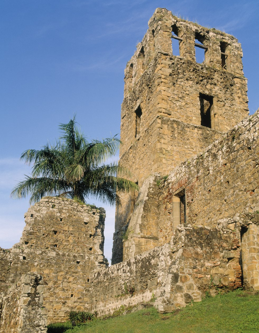 Katedral kalıntıları by Unbekannt Unbekannt