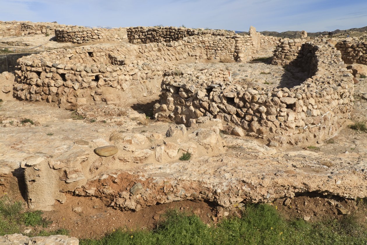 Kasabanın ana geçidi ve barbican, Santa Fe Mondujar yakınlarındaki Los Millares (ayrıca bkz. 329926) by Unbekannt Unbekannt